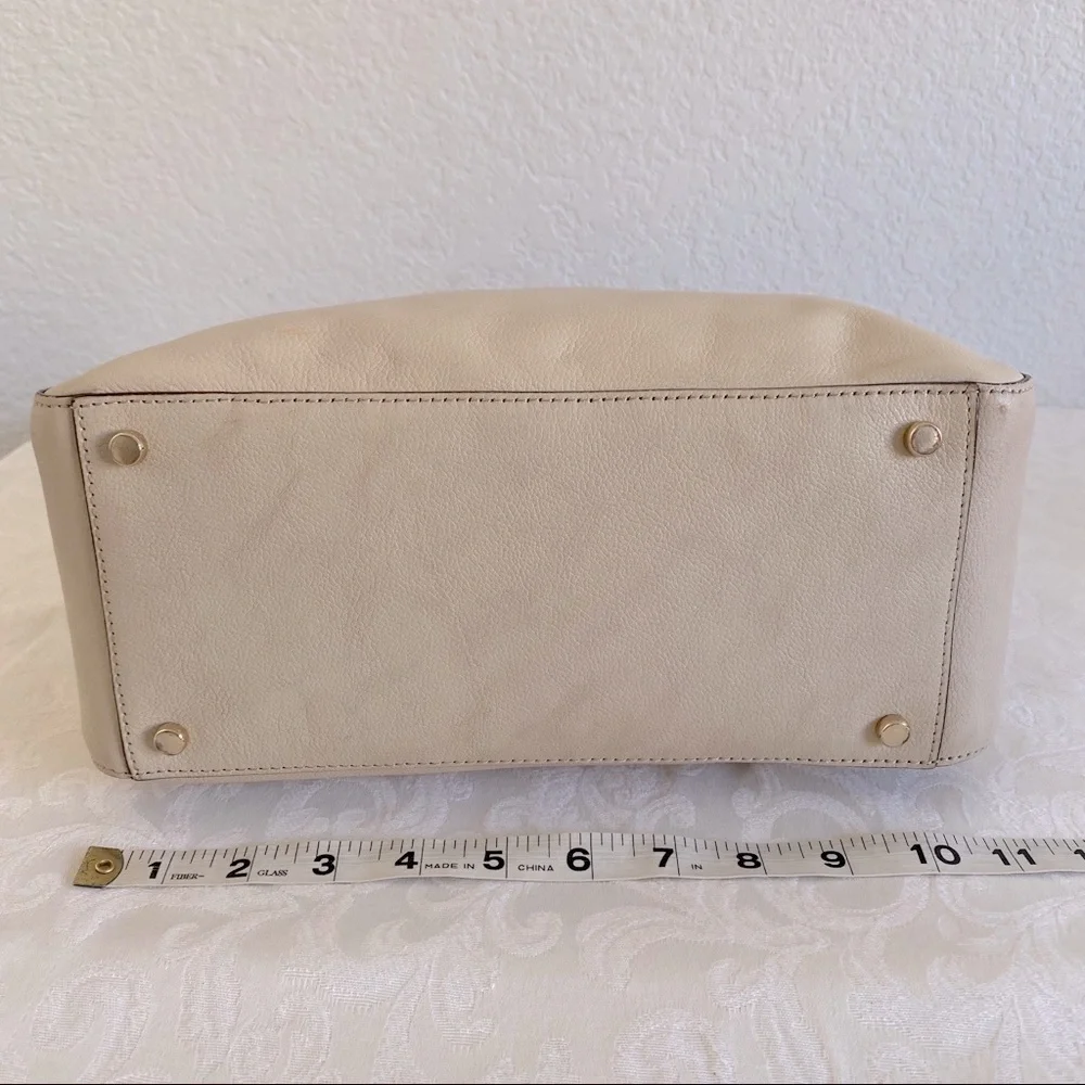 Kate spade beige chain strap leather bag
